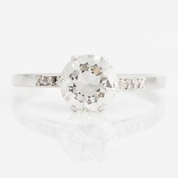 Ring, platinum with brilliant-cut diamond, Strömdahl, Stockholm 1946.