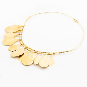 Tapio Wirkkala, collier "Koivunlehvä", 18K guld.
