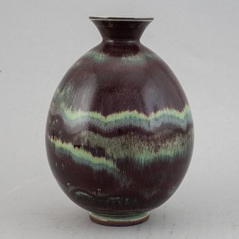 Berndt Friberg, a stoneware vase, Gustavsberg Studio, Sweden, 1974.