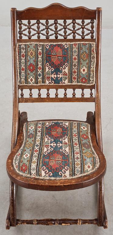 FÄLLSTOL/GUNGSTOL, nyrenässans, sent 1800-tal,