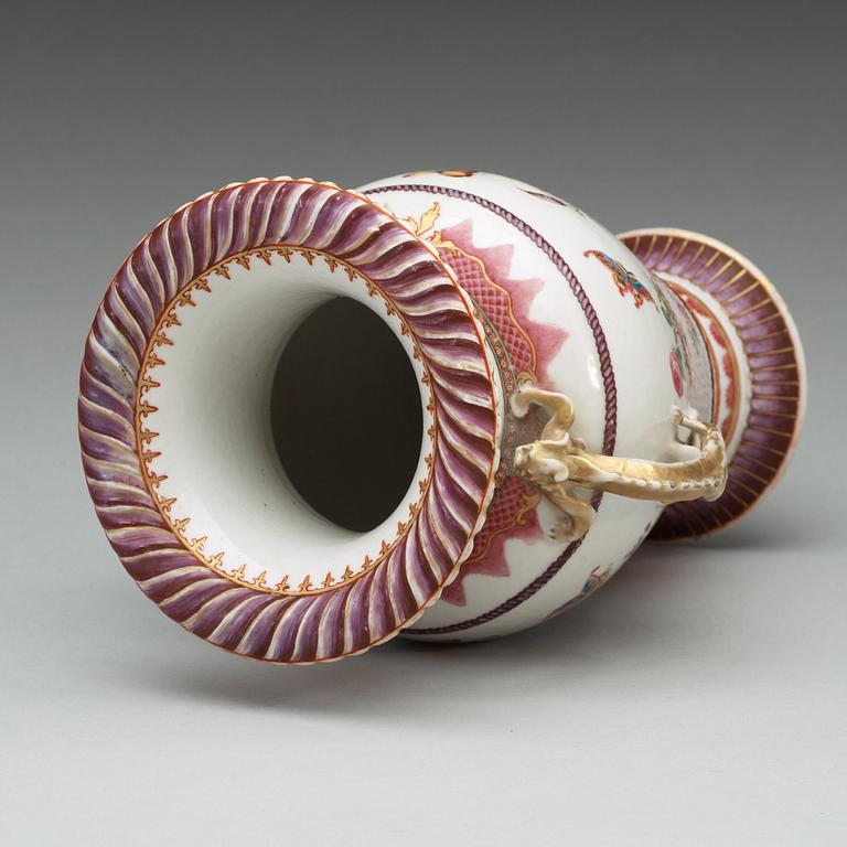 VAS, kompaniporslin. Qing dynastin, Qianlong (1736-1795).