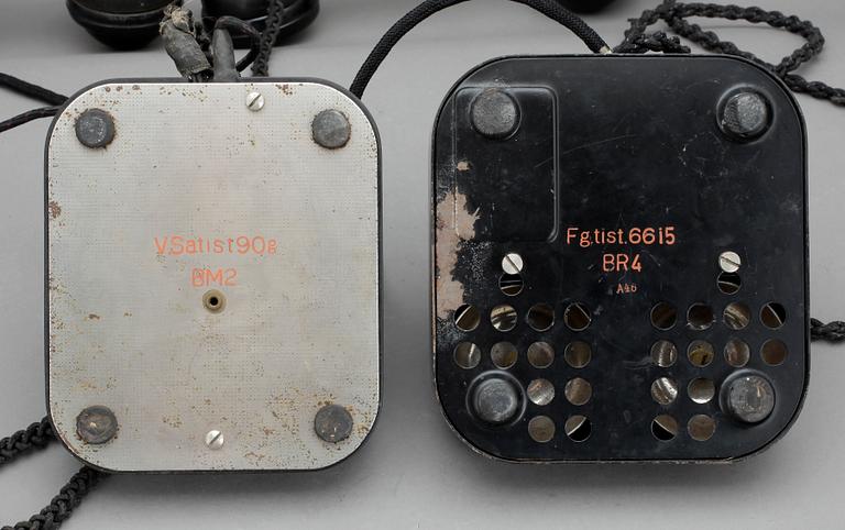 TELEFONER, 2 stycken, Siemens, 1900-tal.