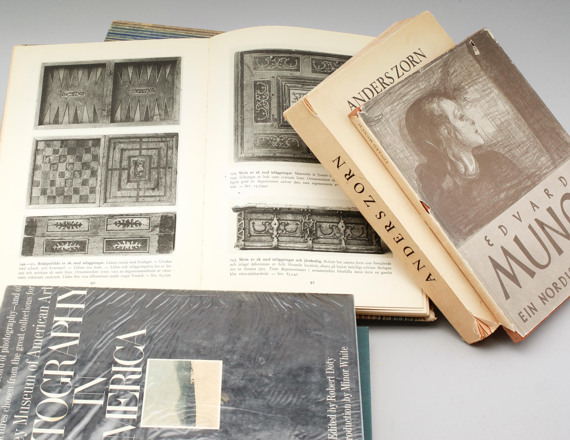 BÖCKER, 7 st, bl a "Möbler från Svenska Herremanshem".