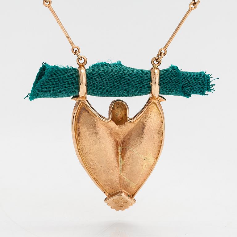 Kimmo Virkkunen, A 14K gold and textile neckalce. Helsinki 1990.