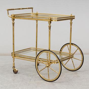 SERVERINGSVAGN, 1900-talets senare del.