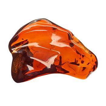 An amber object, Qing dynasty (1644-1912).