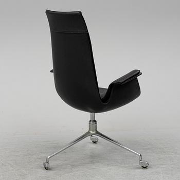 PREBEN FABRICIUS & JÖRGEN KASTHOLM, 'Tulip' easy chair.