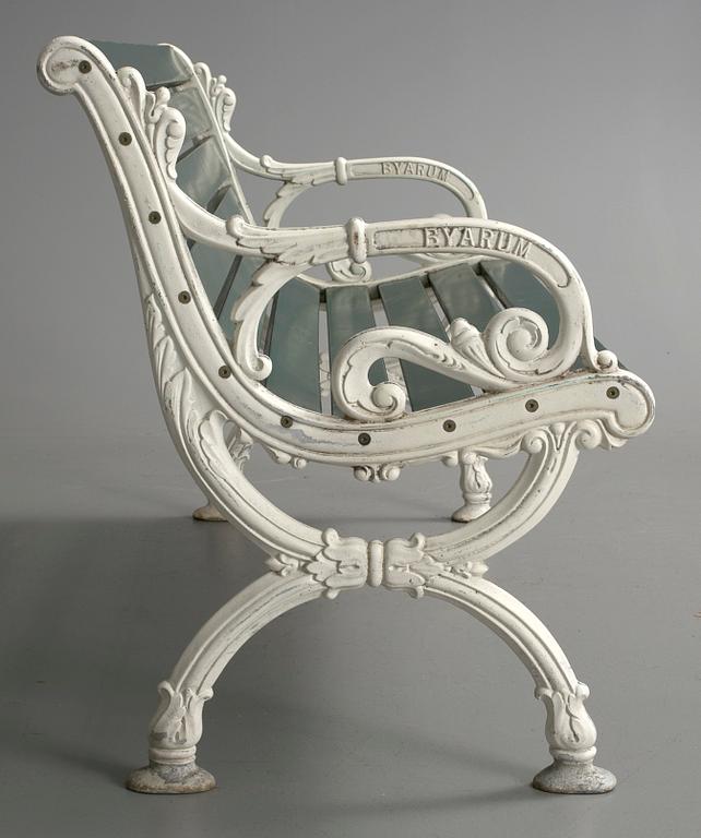 TRÄDGÅRDSSOFFA, Byarum, 1900-talets andra hälft.