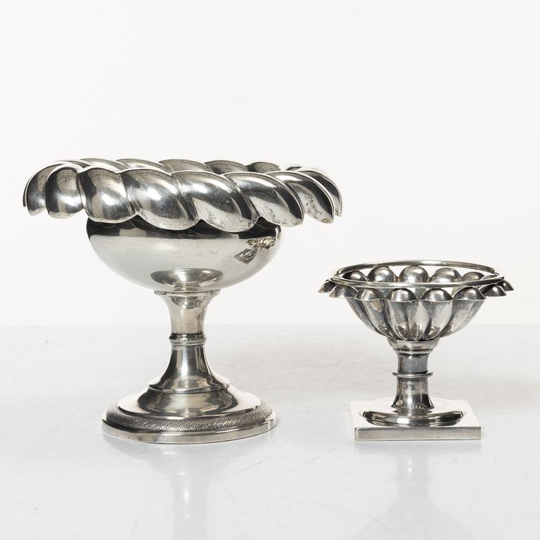 Bowl on foot, 2 pcs, silver, Vienna around the mid-19th century.