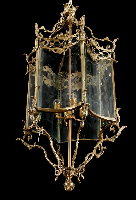 TAKLYKTA, fransk rokokostil, 1900-talets andra hälft. Höjd ca 120 cm.