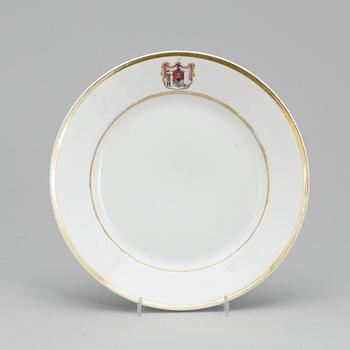 TALLRIK, porslin. Ryssland, 1800-tal.