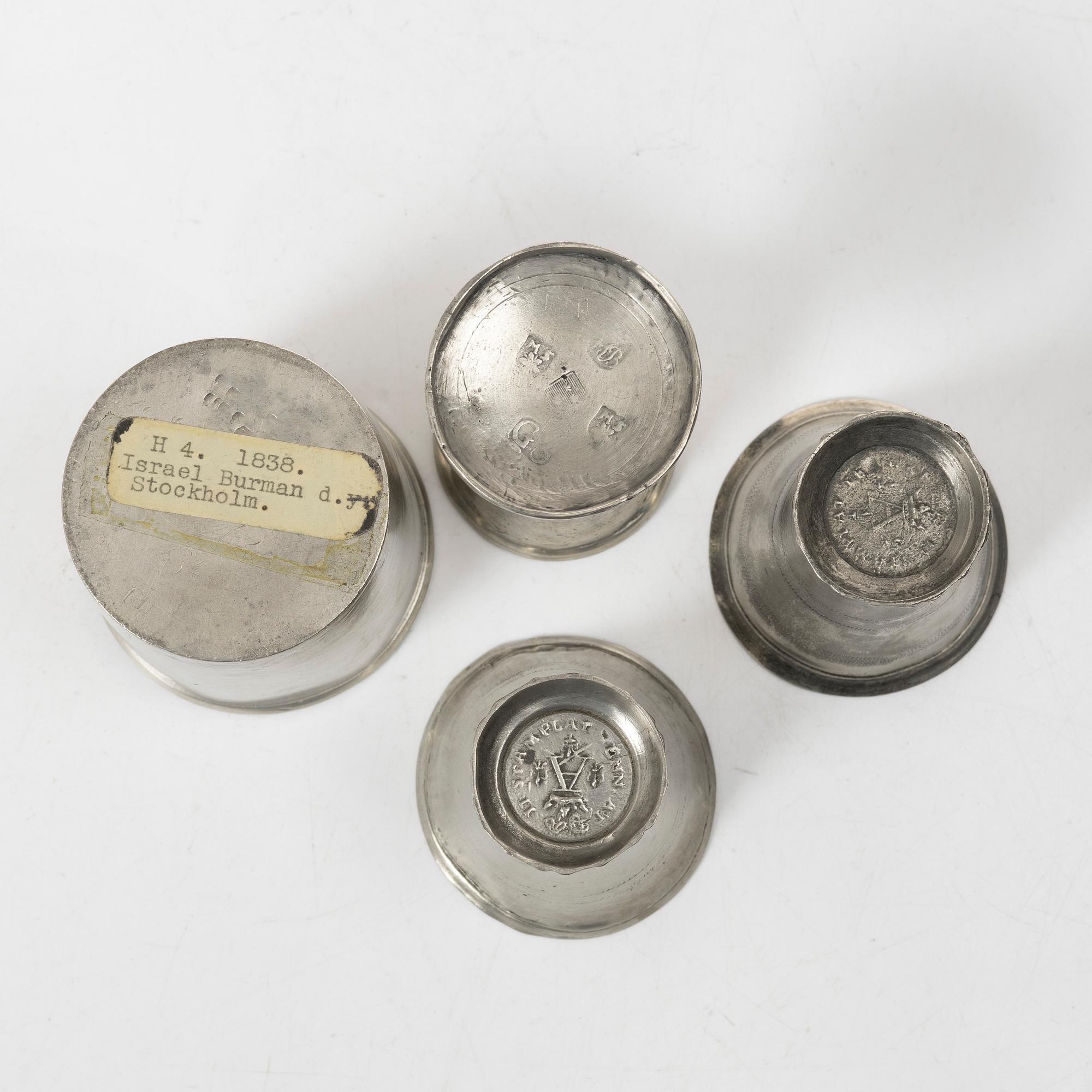 Bägare, 7 st samt kalkar, 2 st, olika mästare, 17/1800-tal.