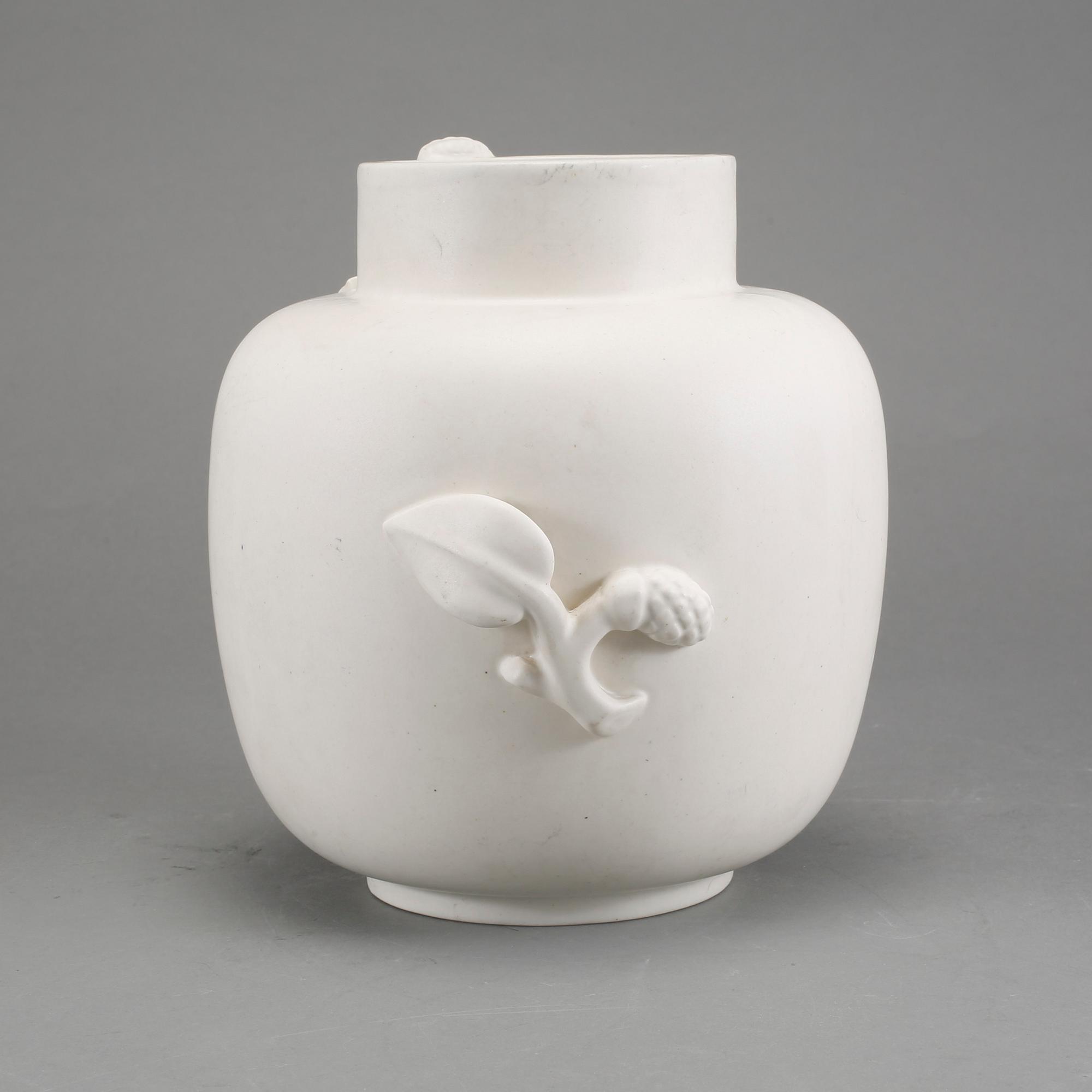 VAS, stengods, "Carrara", Wilhelm Kåge, Gustavsberg, 1900-talets mitt.