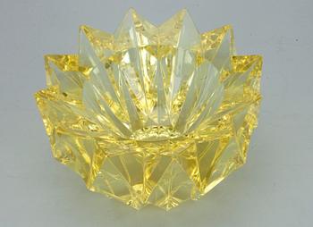 VAS, kristall, "Näckros". Sign. Aimo Okkolin Riihimäen Lasi Oy.