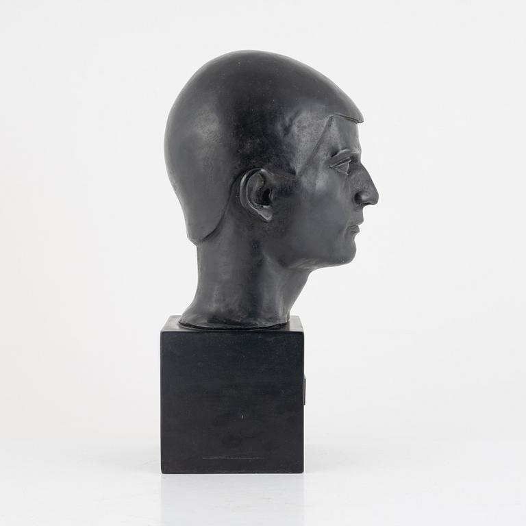 Maurice Sterne, "Head of a Bomb Thrower".