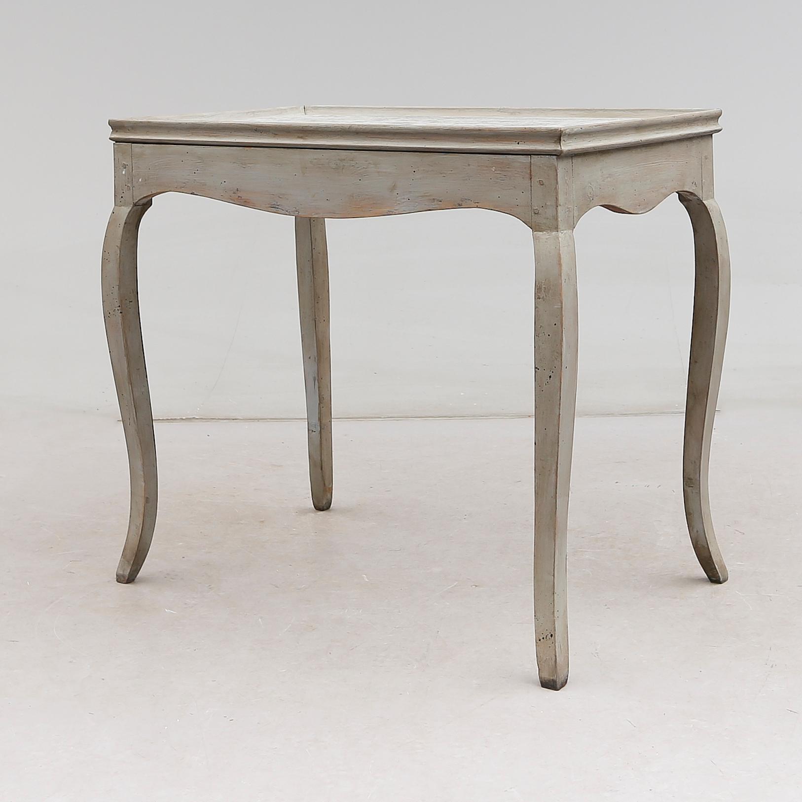 BORD, rokokostil, 1800-talets andra hälft.