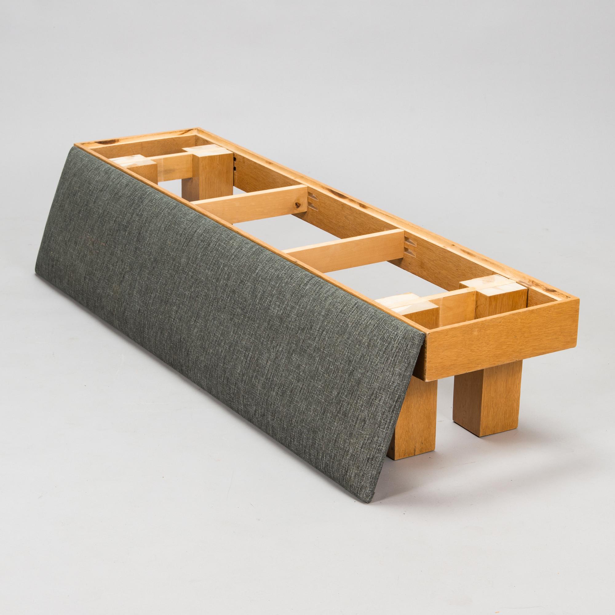 A 1970/80's bench / ottoman.