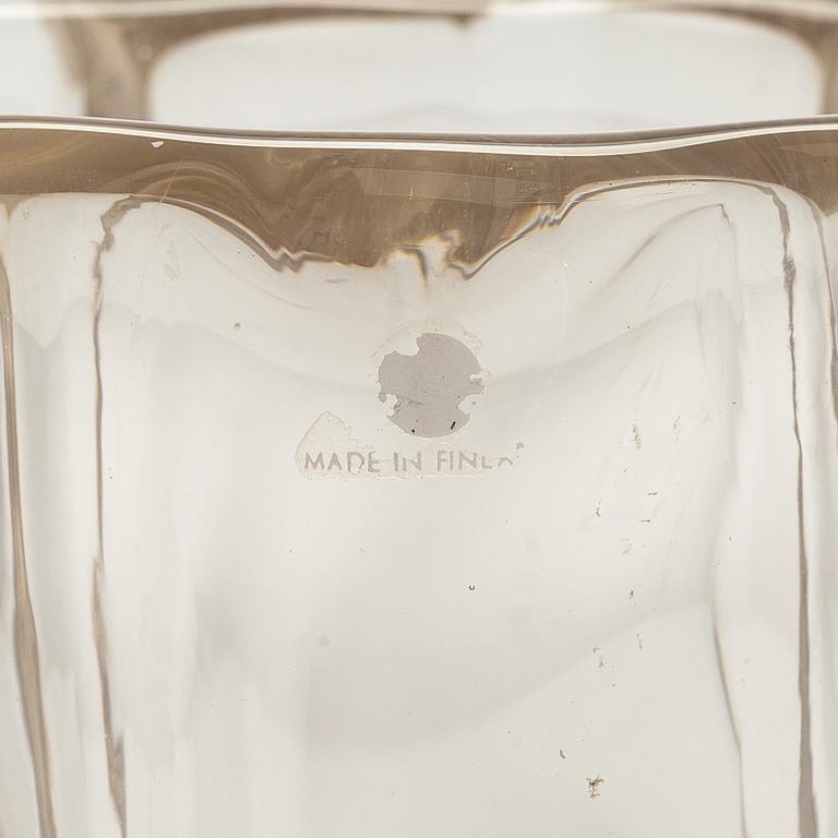 Tapio Wirkkala, a vase glass, 'Kalvolan kanto', signed Tapio Wirkkala - 3241.