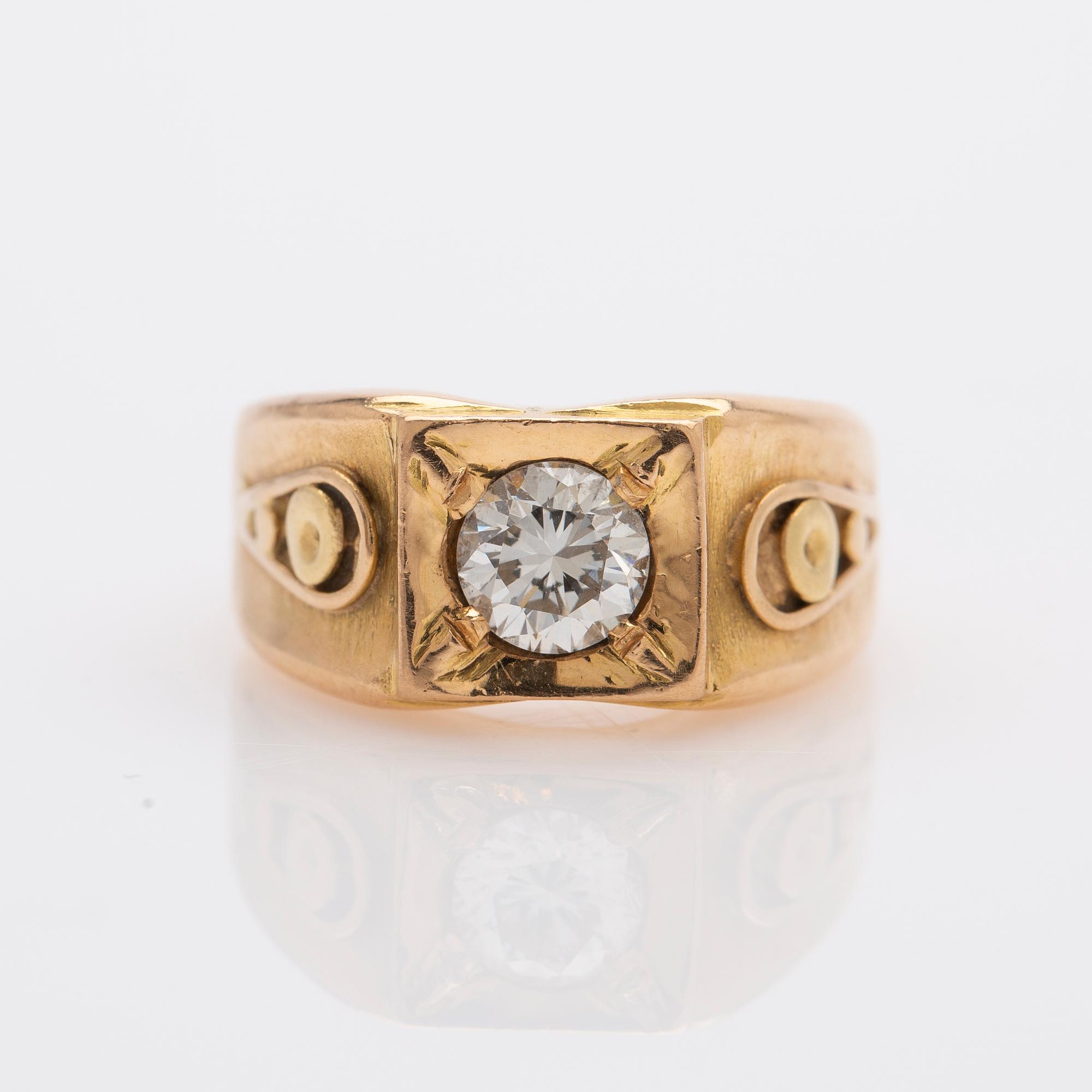 Ring, 18k guld med briljantslipad diamant.