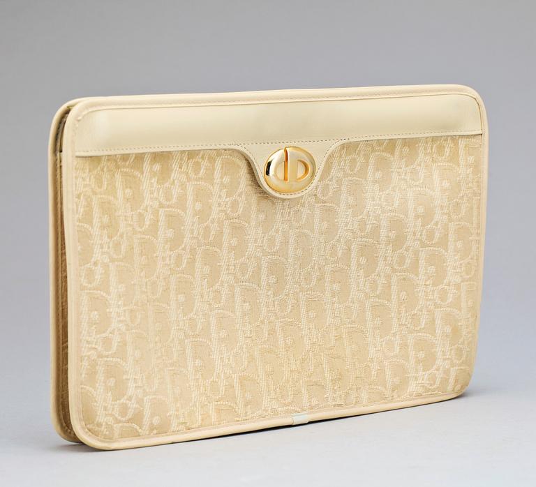 VÄSKA /KUVERTVÄSKA, Christian Dior, Paris.