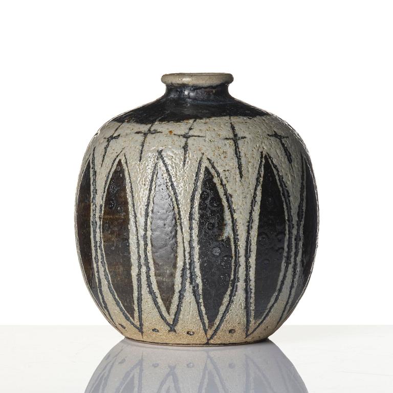 Anders Bruno Liljefors, a stoneware vase, Gustavsbergs Studio 1952.