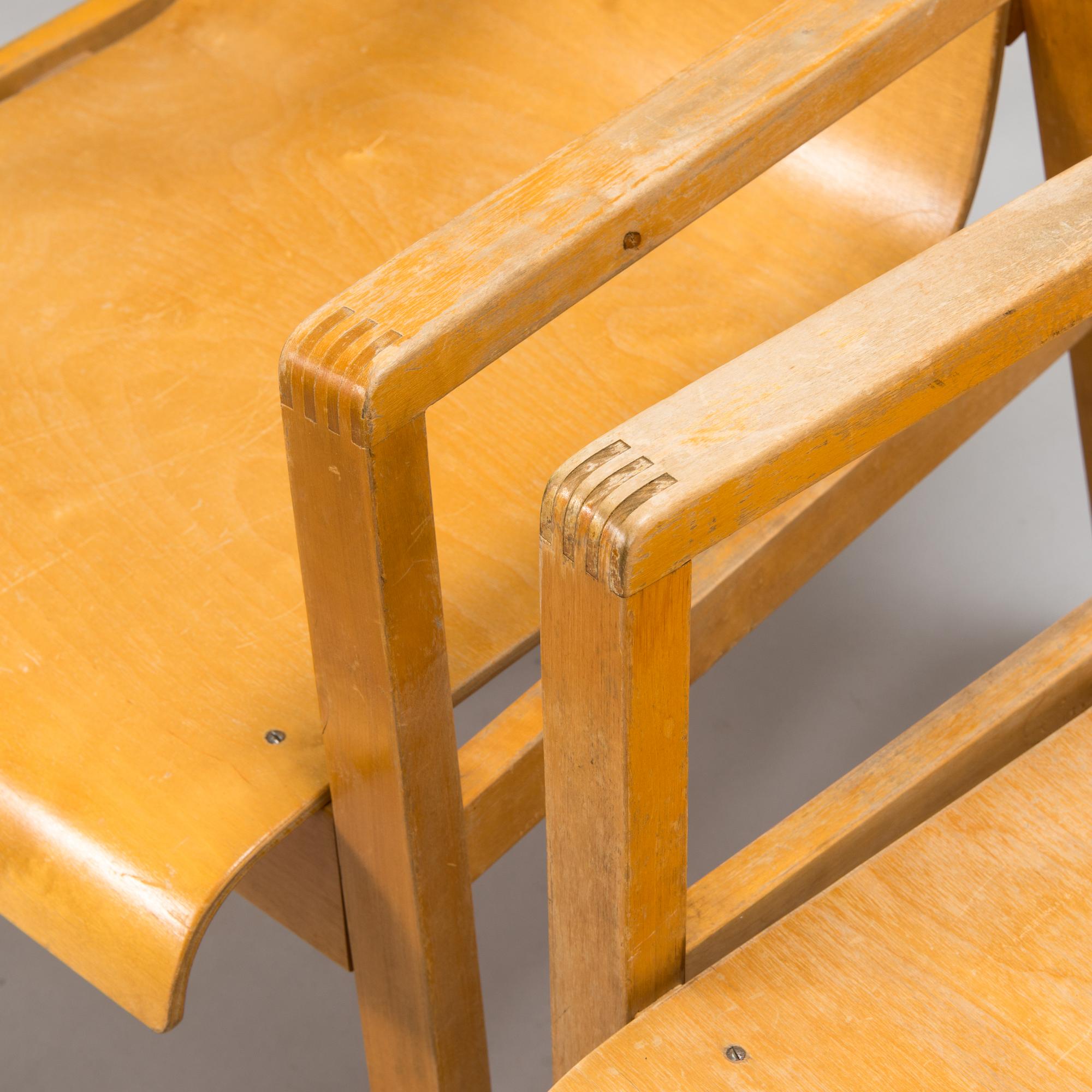 Alvar Aalto, nojatuolipari, malli 51, O.Y. Huonekalu- ja Rakennustyötehdas A.B. 1940/1950-luku.