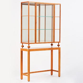 Josef Frank, a display cabinet model B 2077, Firma Svenskt Tenn, ca 2001.