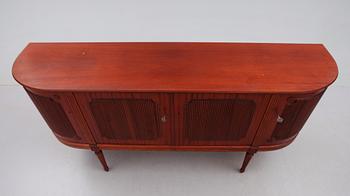 SIDEBOARD, gustaviansk stil, 1900-talets andra hälft.
