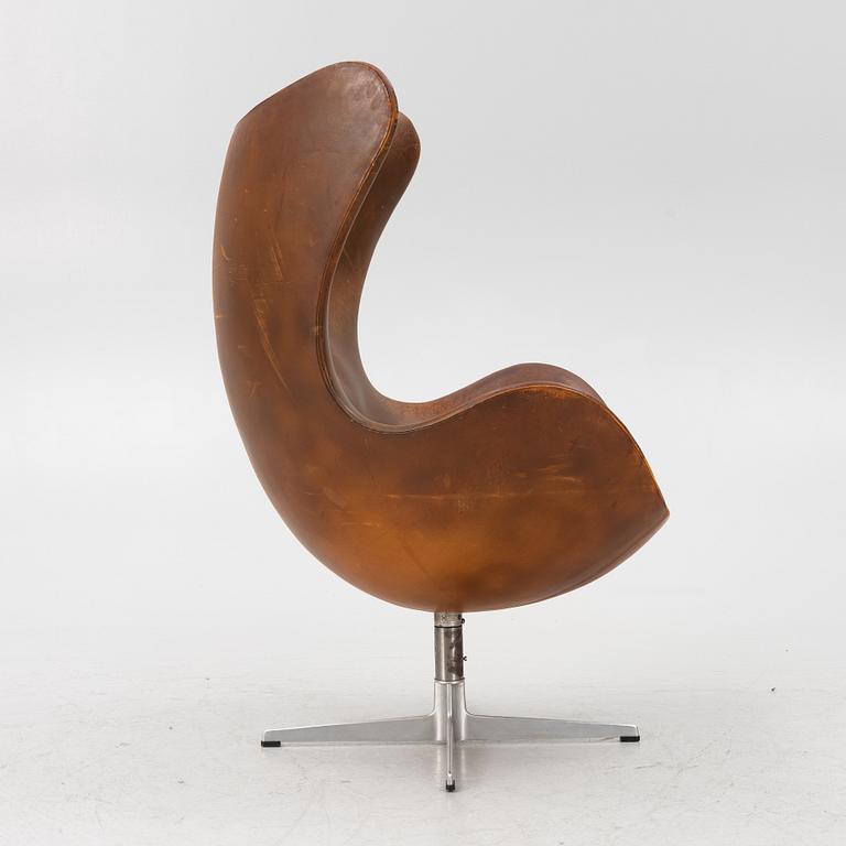 Arne Jacobsen, an 'Egg' lounge chair, Fritz Hansen, Denmark, 1965.