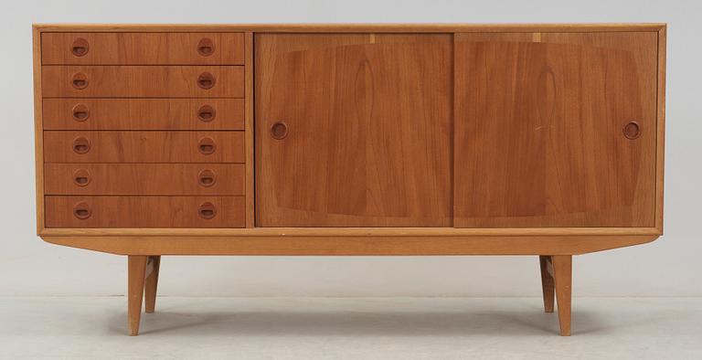 SIDEBOARD, 1950-tal.
