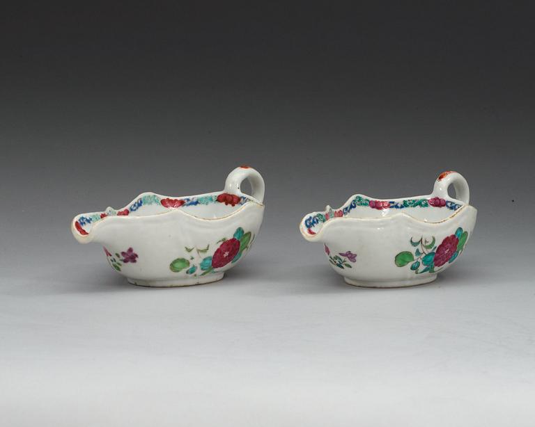 SÅSSNIPOR, ett par, kompaniporslin. Qing dynastin, Qianlong (1736-95).