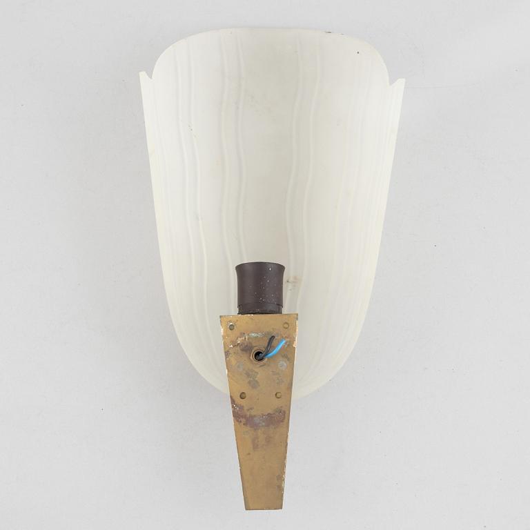 Harald Notini, a wall lamp, model "8496", Arvid Böhlmarks Lampfabrik, Stockholm, 1940s.