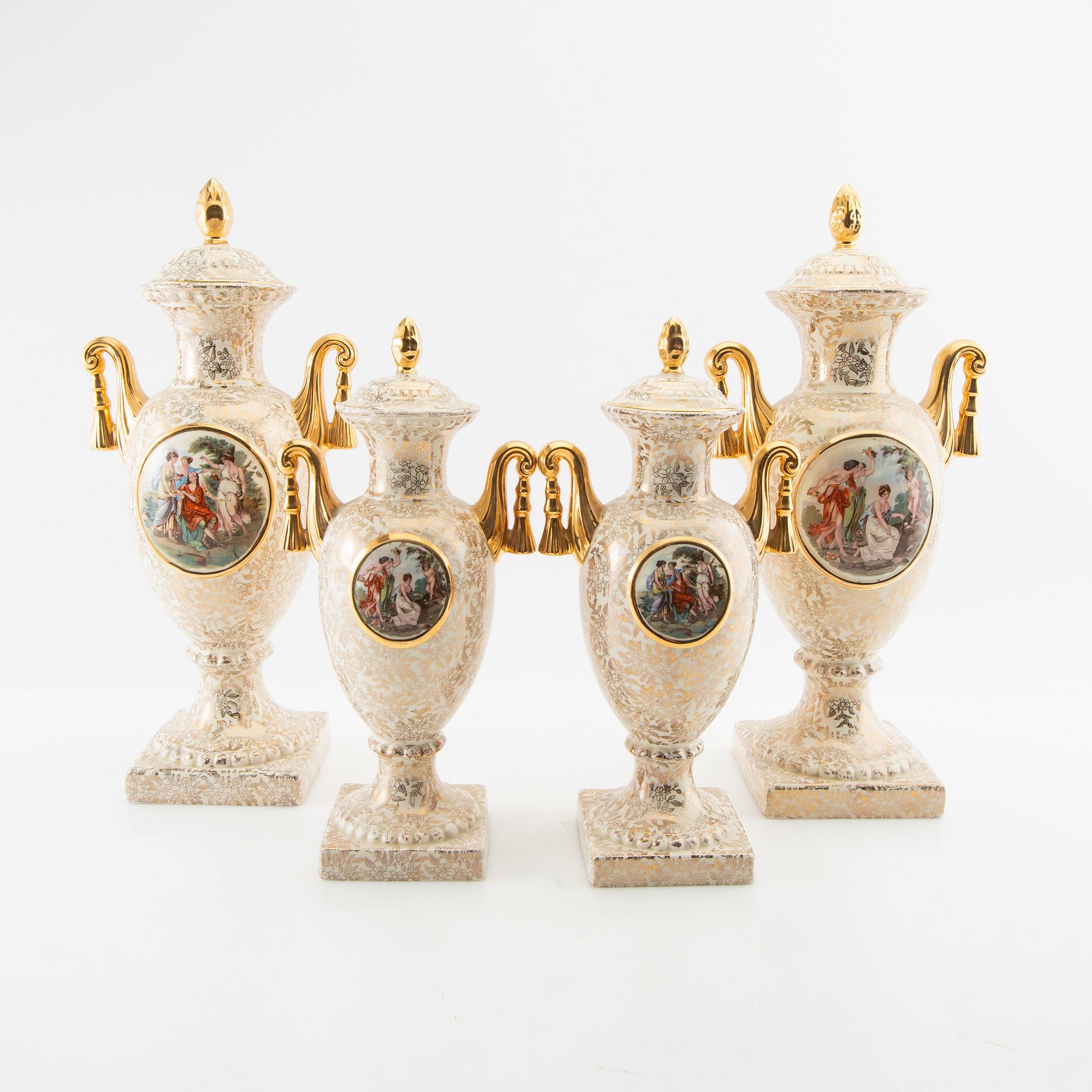 Uppsatsurnor 4 st England 1900-talets första hälft porslin.