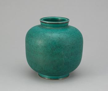 A Wilhelm Kåge 'Argenta' stoneware vase, Gustavsberg 1940.