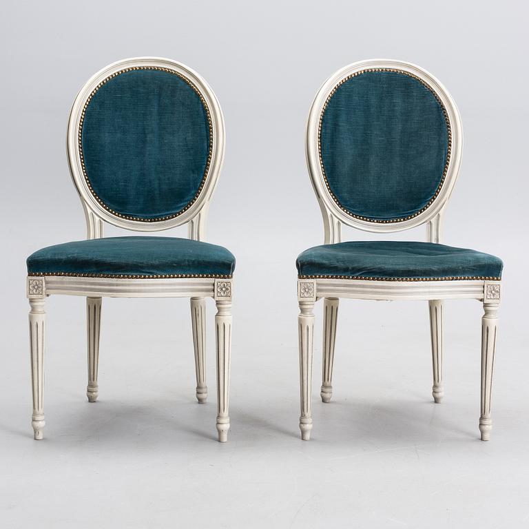 STOLAR, ett par, gustaviansk stil, 1900-talets slut.