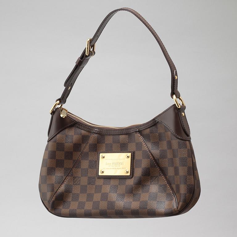 A bag from Louis Vuitton, model "Thames".