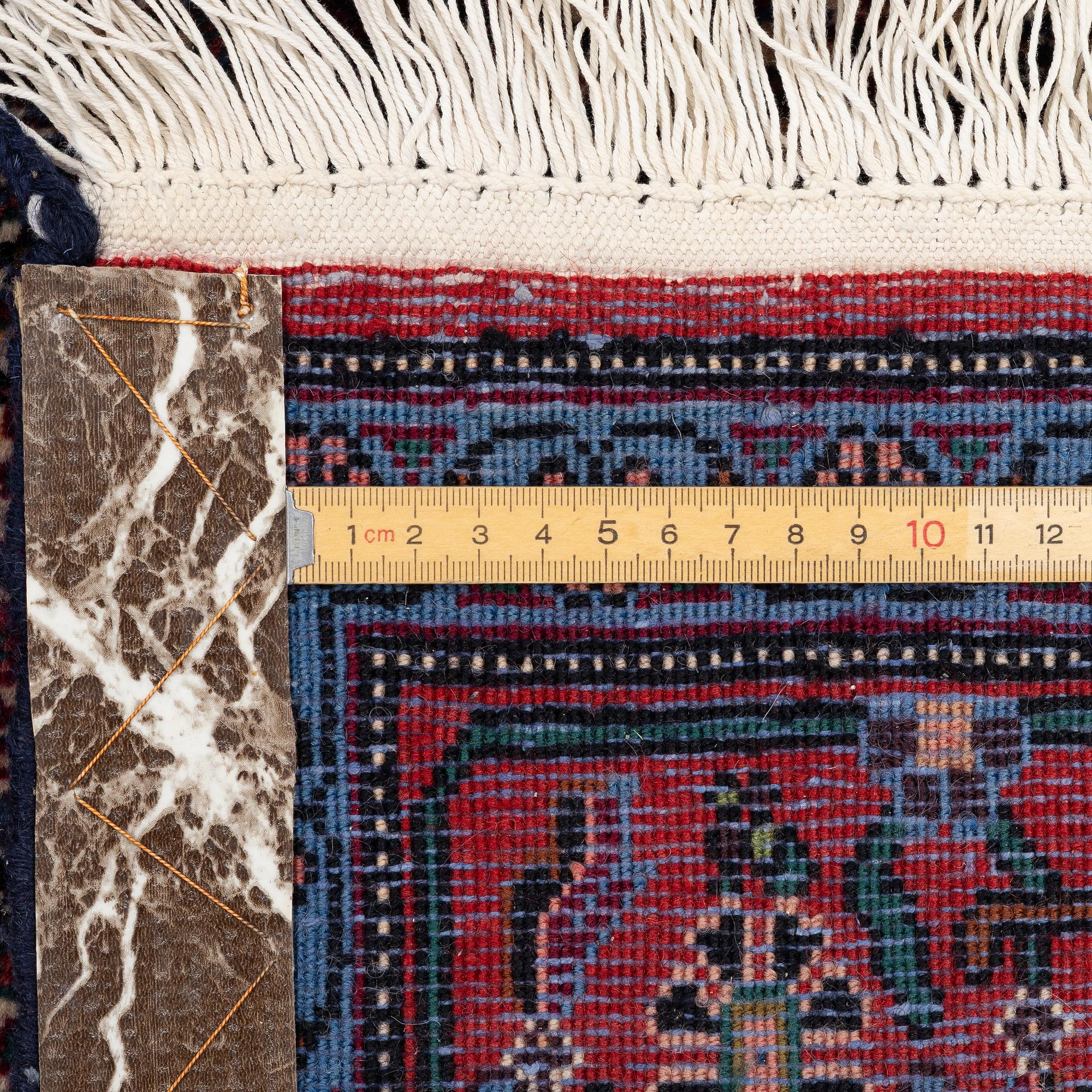 Rug, Senneh Bidjar, approx. 290 x 195 cm.