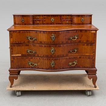 An 18th century chest of drawers.