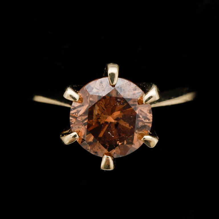 RING, 14k guld med briljantslipad diamant, ca 1.35 ct.