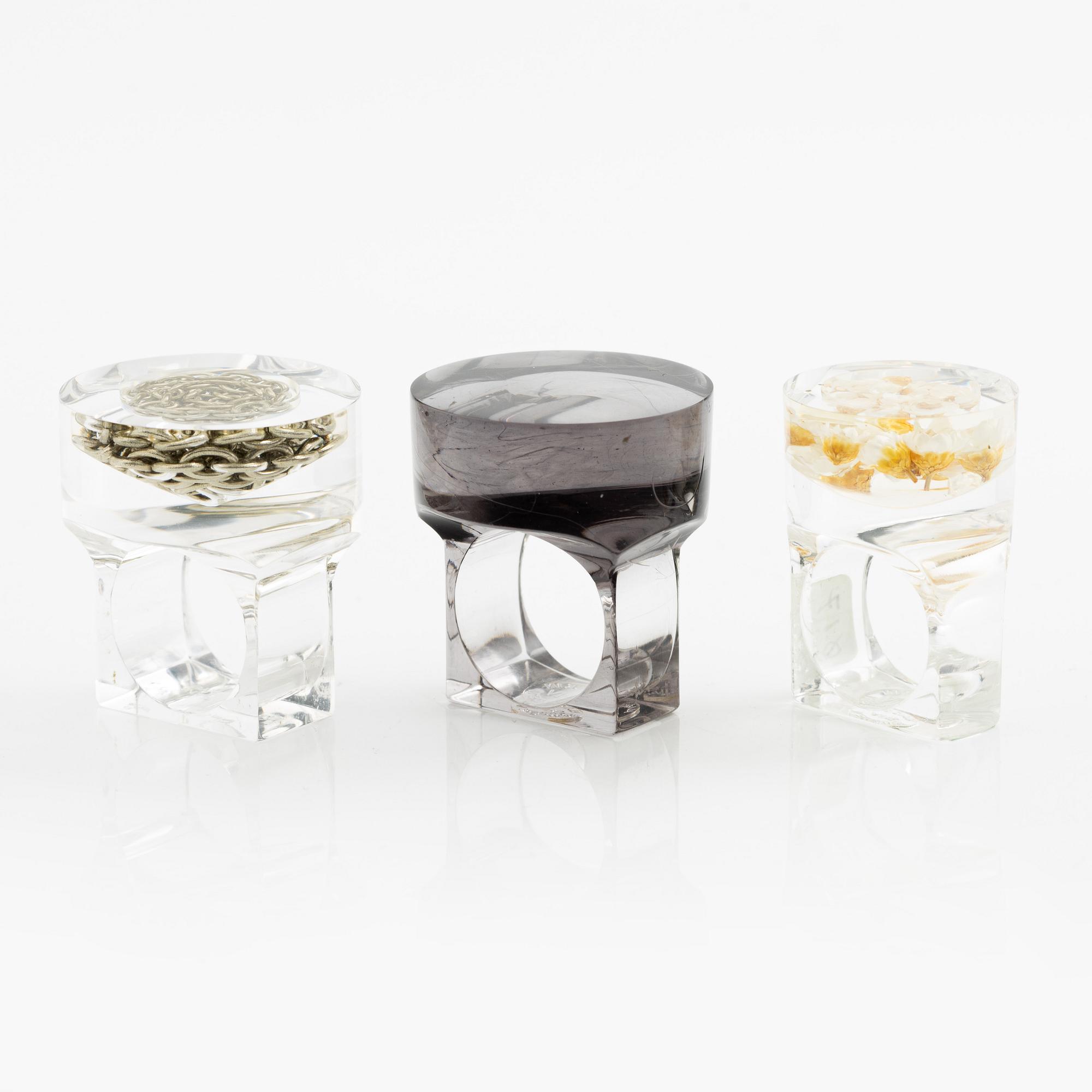 Siv Lagerström, tre ringar akrylplast, 1970-tal.