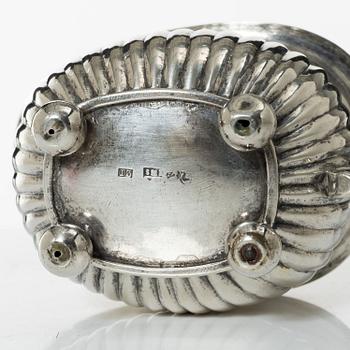 Johan Malmstedt, gräddkanna, silver, Göteborg 1815.