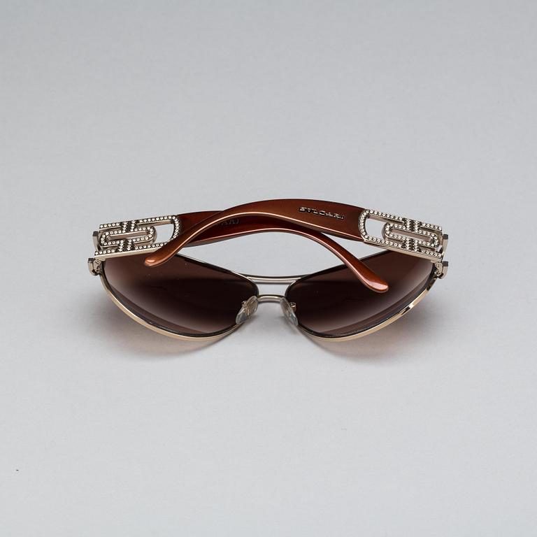 SOLGLASÖGON, Bvlgari.