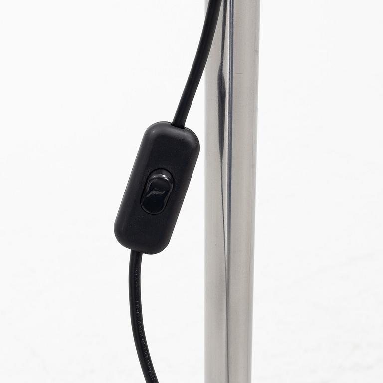Yrjö Kukkapuro, a 'YK100C' floor lamp, Blond, 2020's.