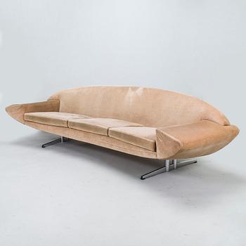 Johannes Andersen, an early 1970s 'Capri' sofa  Trensum. for.