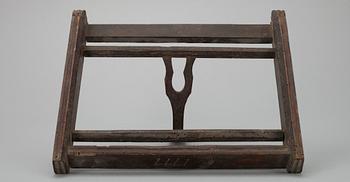 BOKSTÄLL, allmoge, daterad 1777.