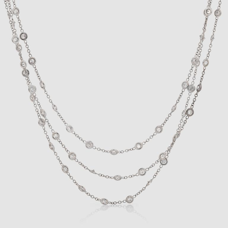 A brilliant-cut diamond, 8.90 cts, necklace. Quality cirka H/SI.