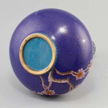 VAS, cloisonne, 1900-tal.