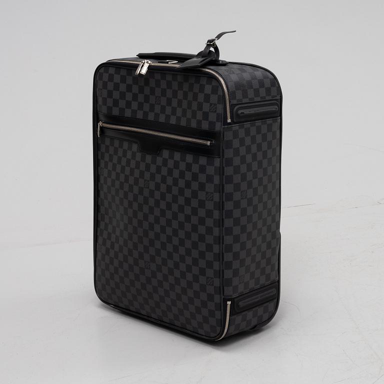 Louis Vuitton, resväska, "Pégase 55", 2013.
