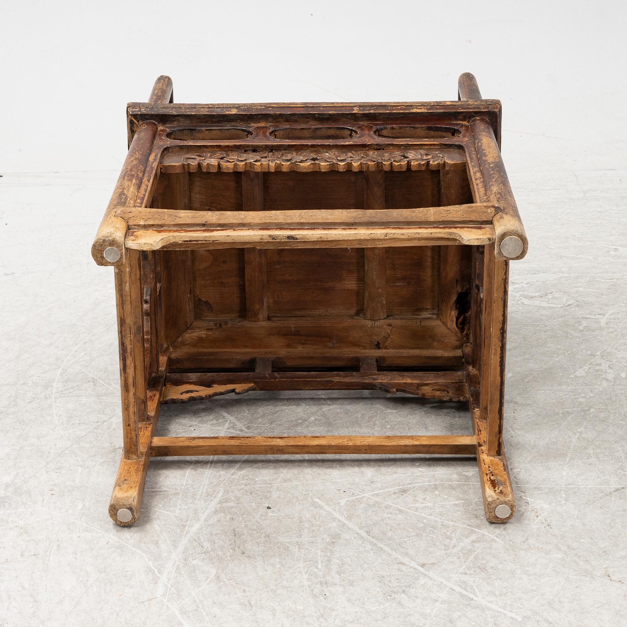 An early 20th Century chair, China.