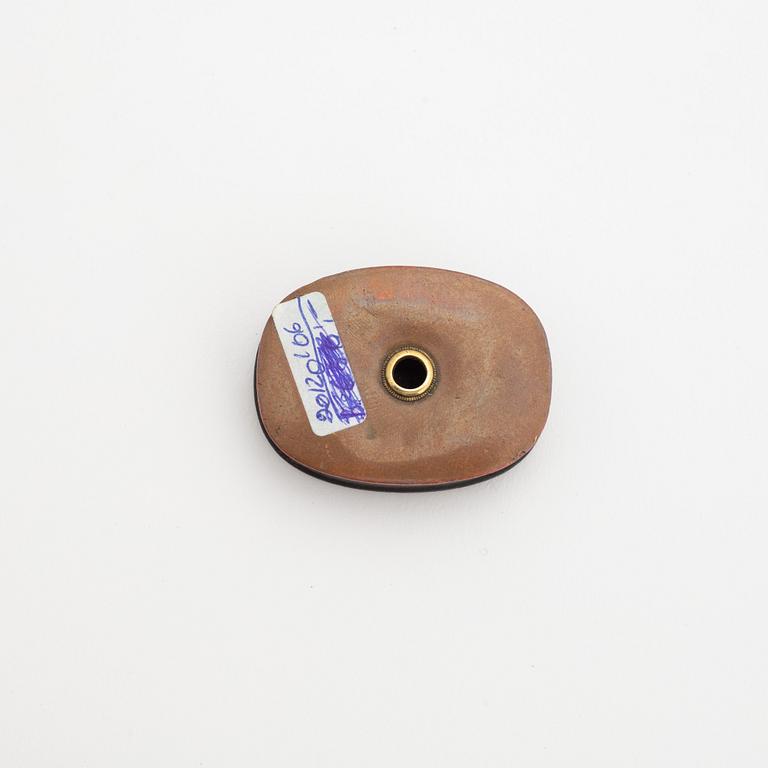 A Japanese box or buckle, Meije-period or older.